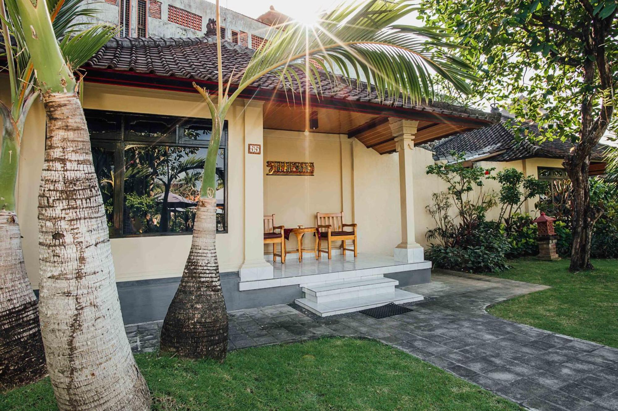 Kuta Puri Bungalows, Villas And Resort Zewnętrze zdjęcie